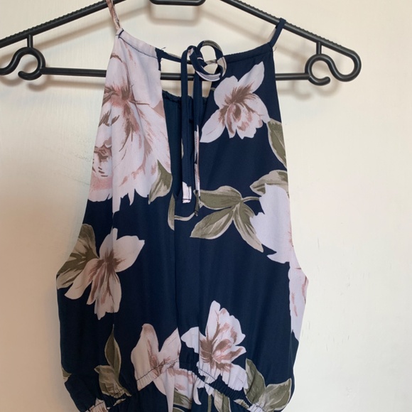 Dynamite Halter Neck Dress - Size S - Picture 3 of 5